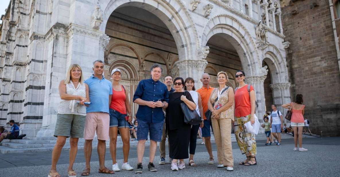 Lucca: Join a Walking Tour Small Group! Duomo Included