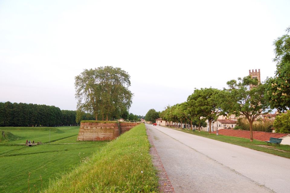 Lucca: Self-Guided Bike Tour to Villa Reale - Booking Information