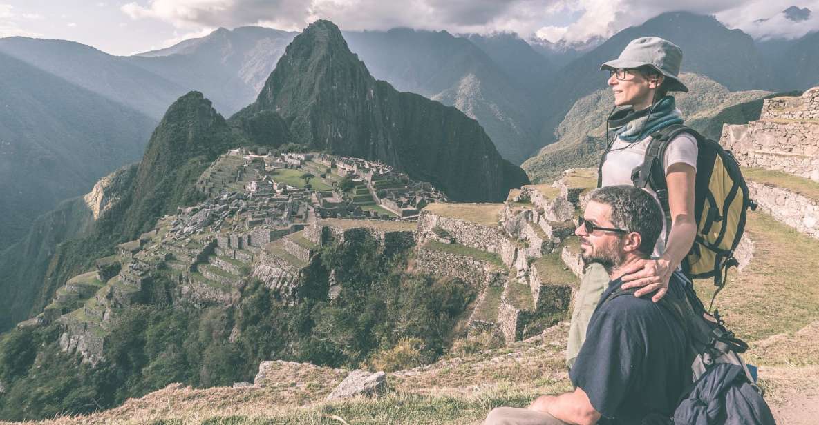 Machu Picchu Morning Combo: Entrance Ticket, Bus and Guide