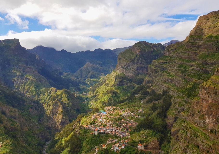 Madeira: Nuns Valley – Curral Das Freiras