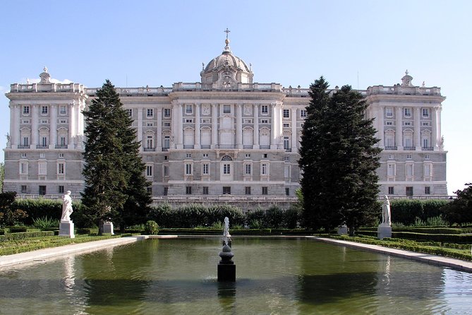 Madrid Royal Palace Guided Tour With Skip the Line Ticket - Overview of the Royal Palace