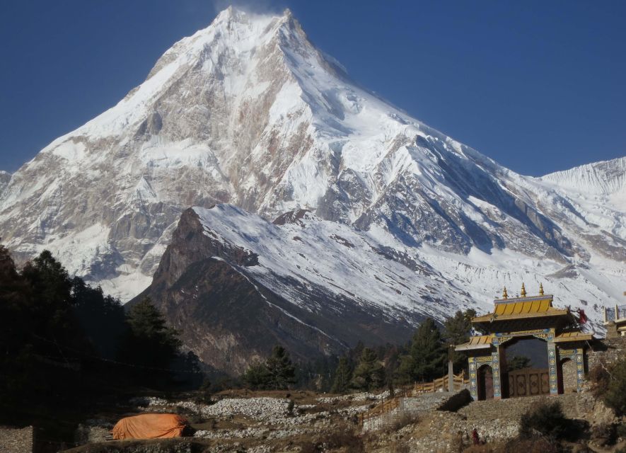 Manaslu Circuit Luxury Trekking