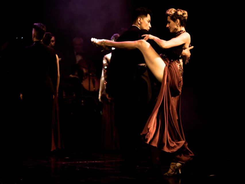 Mansion Tango Executive: Gourmet Dinner+Show+Transfer Free.