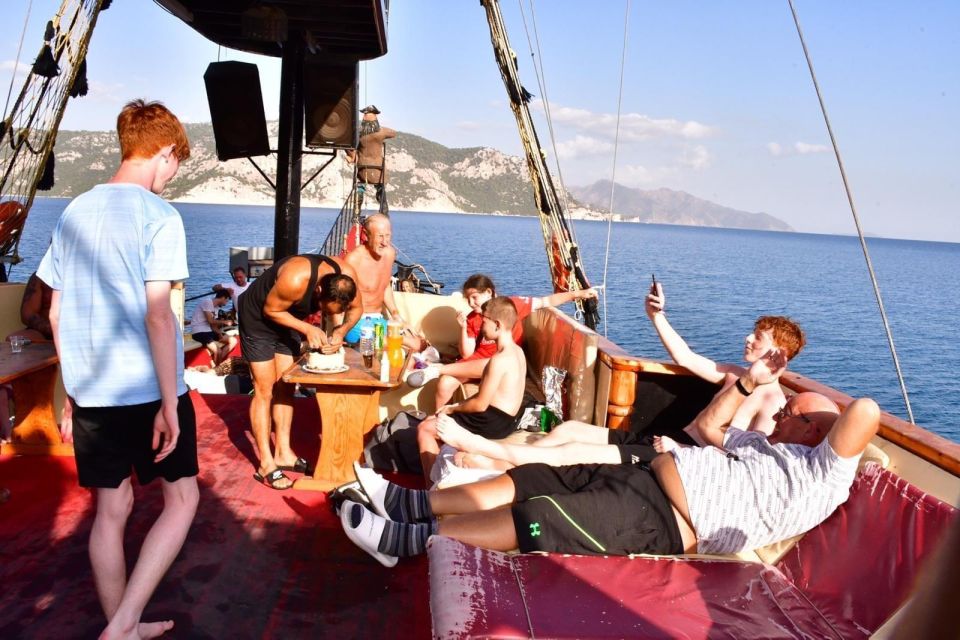 Marmaris Pirate Boat W/ Lunch, Unlimited Drinks & Foam Party