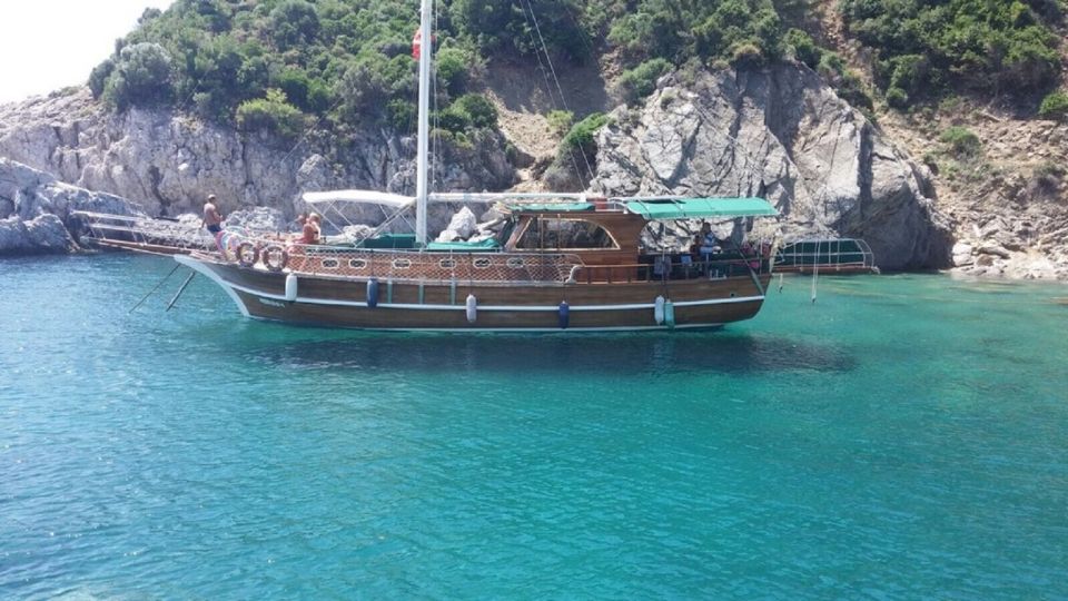 Marmaris: Private Boat Cruise With Lunch