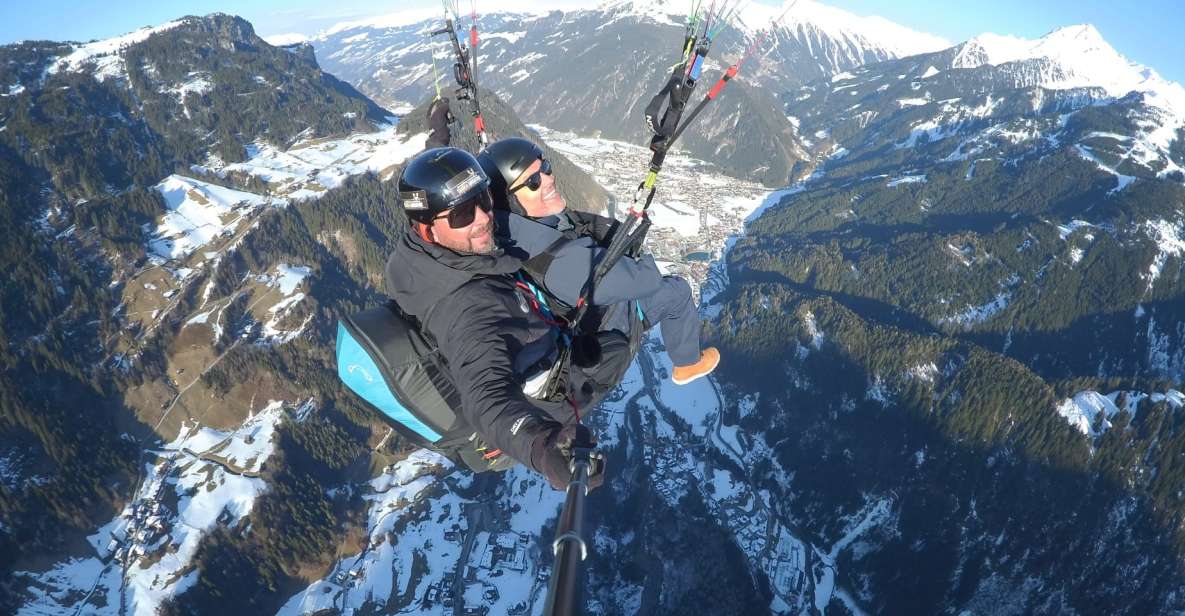 Maryhofen: Private Tandem Paragliding Flight for Beginners