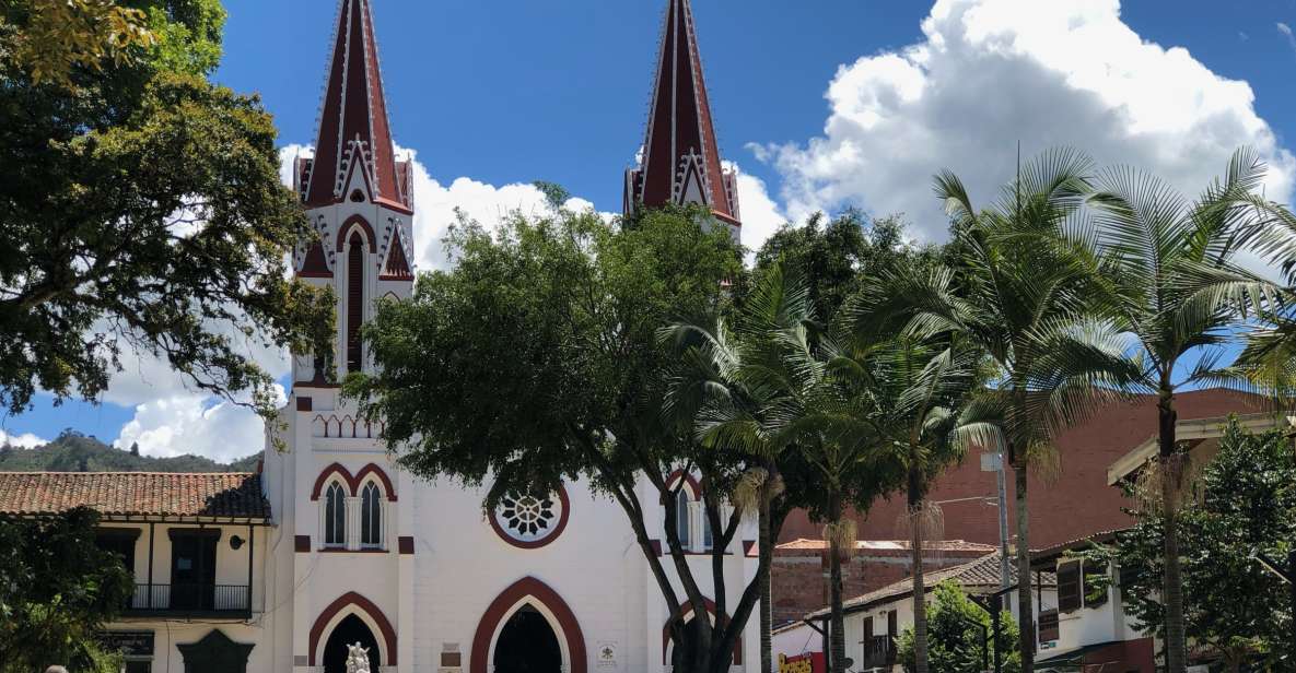 Medellín: Half-Day Private Colonial Towns Tour