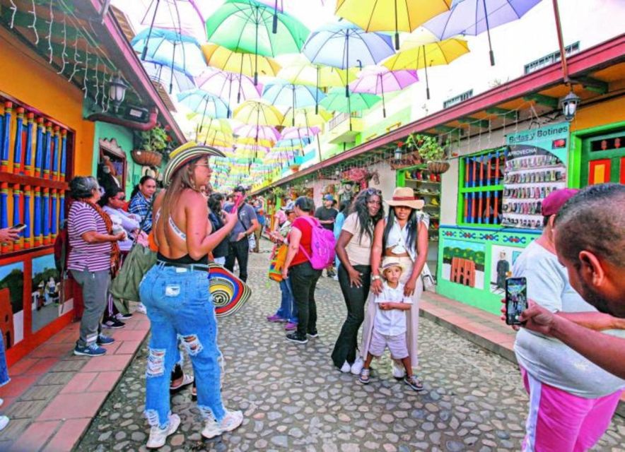 Medellin to Guatape Cultural Tour