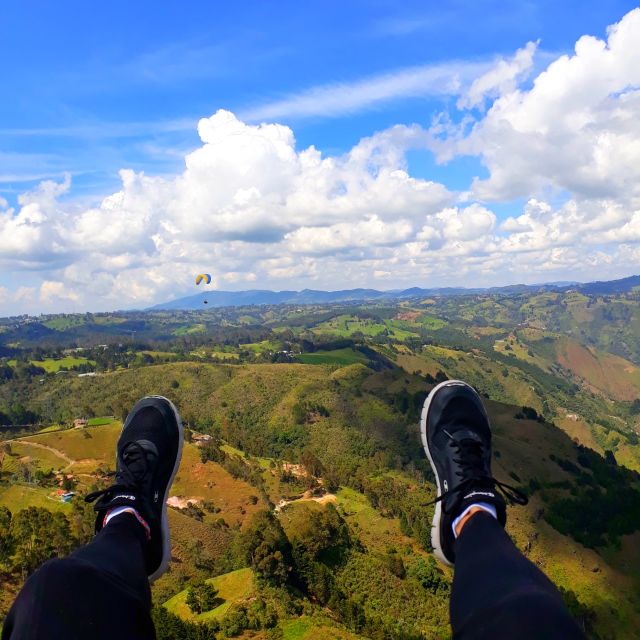 Medellín: Valley Paragliding Trip With Certified Pilots