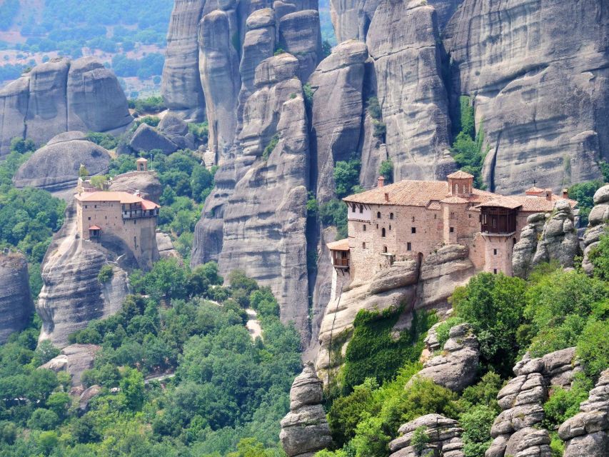 Meteora: Majestic Monasteries and Ancient Caves Private Tour