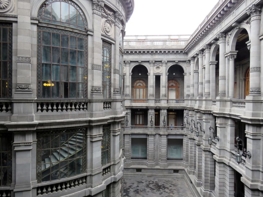 Mexico City Must-see Buildings & Palaces