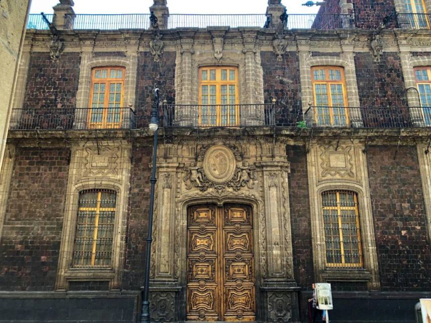 Mexico City: Palaces and Gossip From Colonial Times