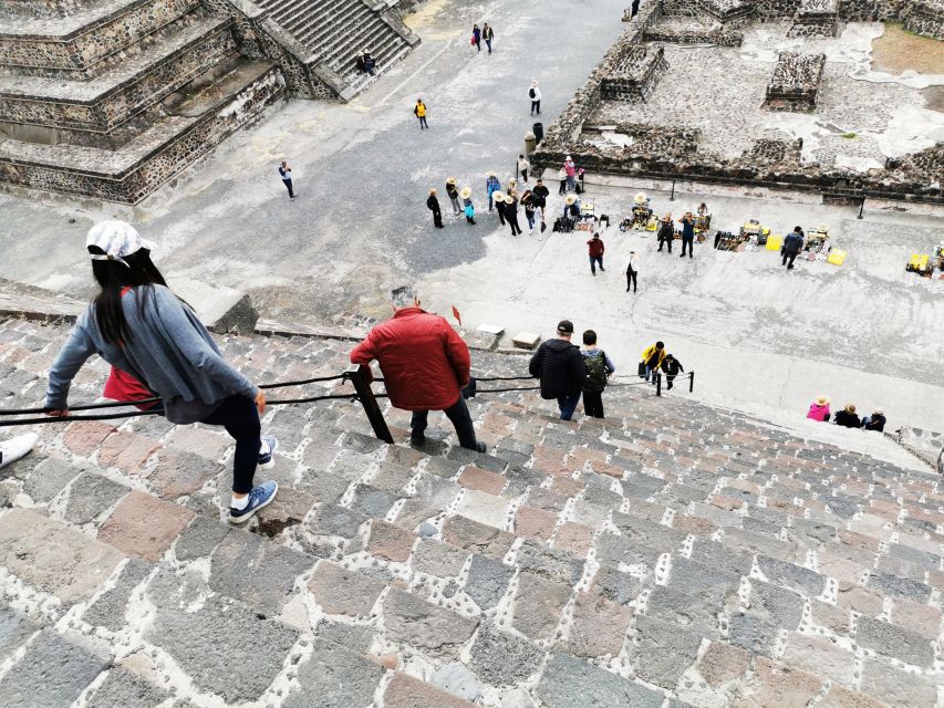 Mexico City: Teotihuacan, Acolman & Piñatas Private Tour