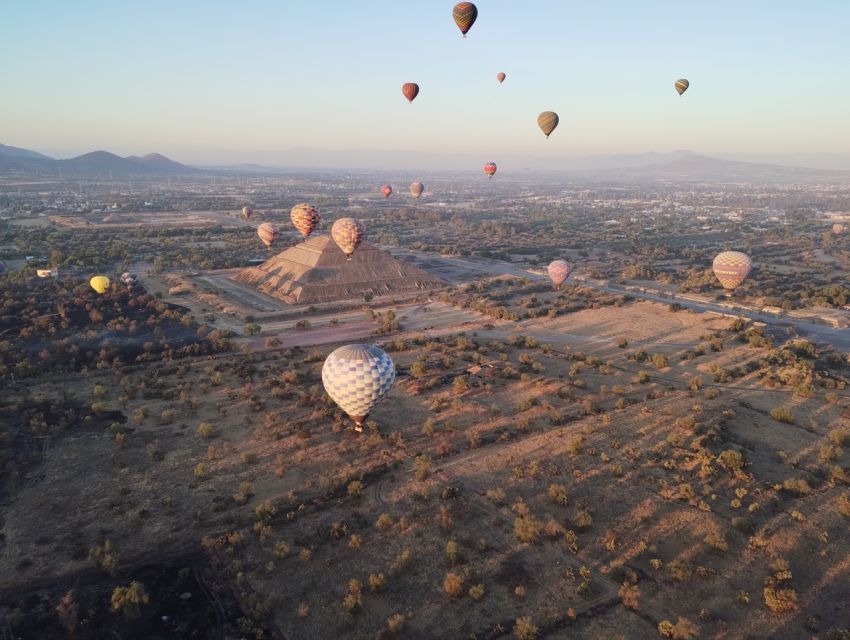 Mexico: Pyramids of Teotihuacan & Basilica of Guadalupe