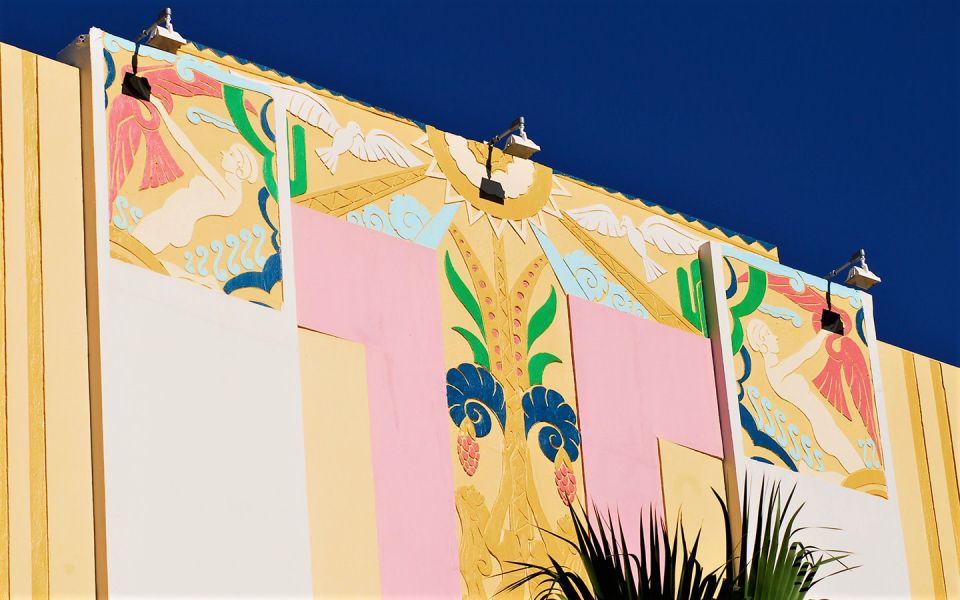 Miami: Art Deco Walking Tour With Optional Cocktails