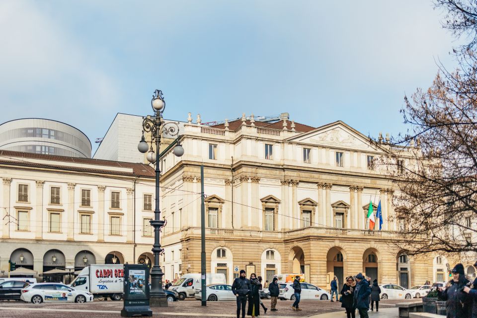 Milan: Guided Tour of La Scala Theatre and Museum