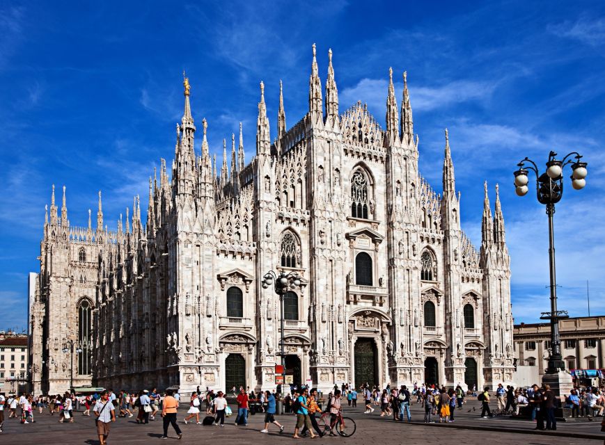 Milan: Skip-the-Line Duomo & La Scala Museum Guided Tour