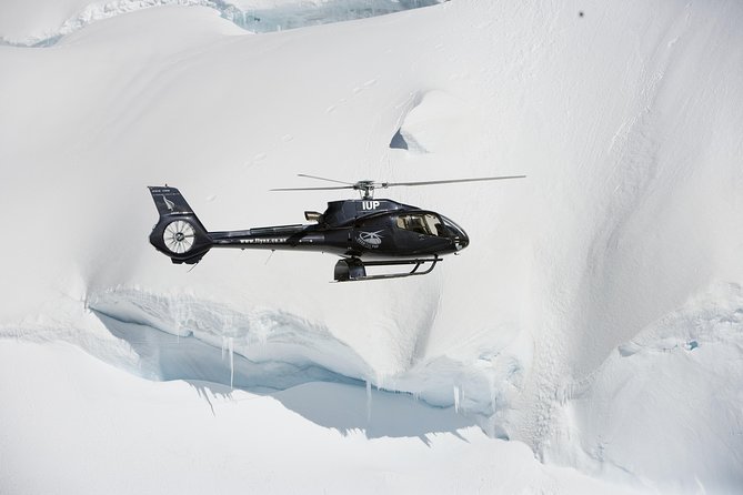 Milford Sound and the Glaciers Helicopter Tour Including Landing From Queenstown