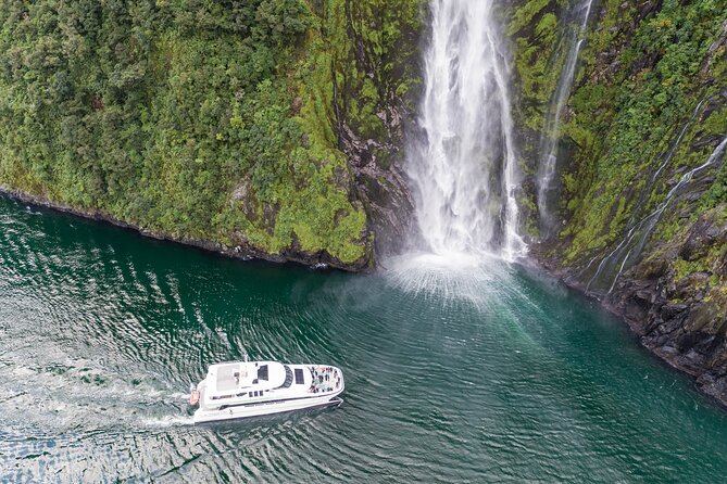 Milford Sound Full-Day Tour From Te Anau