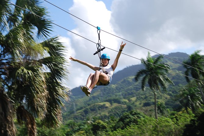 Monkeyland and Zipline Adventure From Puerto Plata