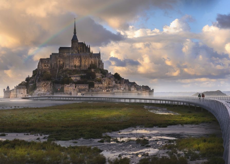 Mont-Saint-Michel: Private Walking Tour With Abbey Ticket