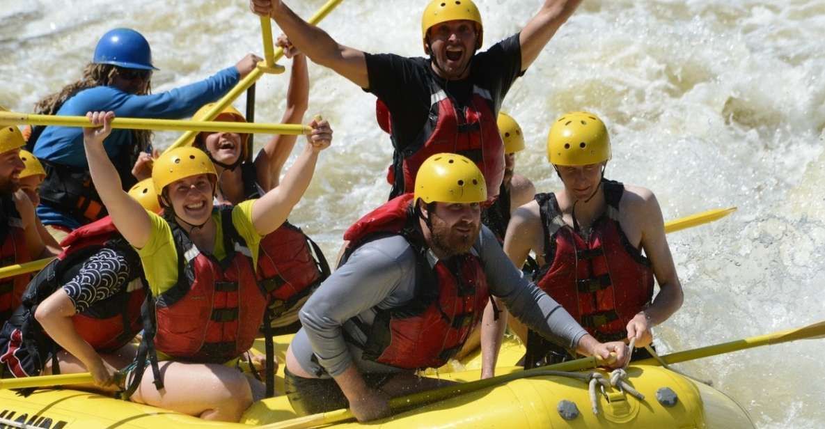 Mont-Tremblant: Half-Day White Water Rafting