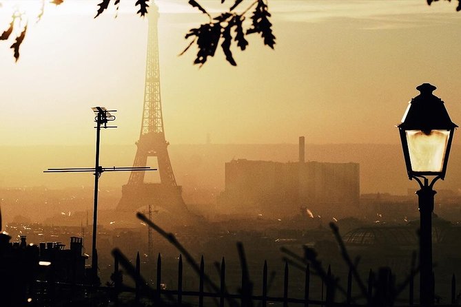 Montmartre District and Sacre Coeur Guided Walking Tour – Semi-Private 8ppl Max