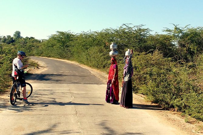 Morning Bike Tour of Udaipur