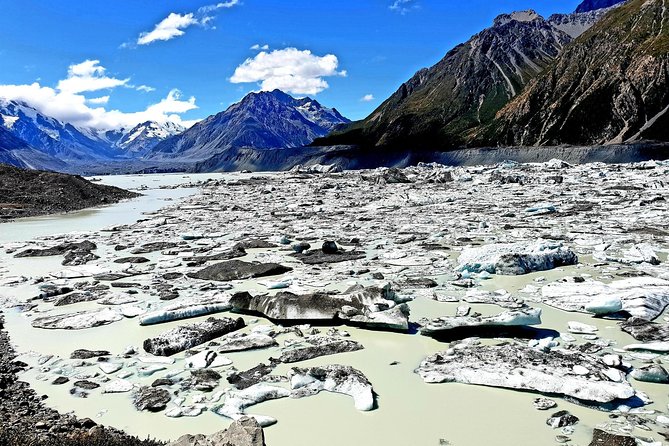 Mount Cook, Lake Tekapo and Tasman Glacier Tour From Christchurch