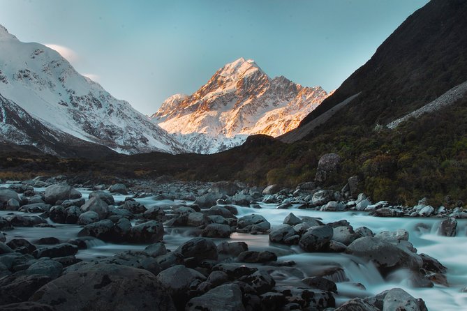 Mount Cook Lake Tekapo & Tasman Glacier Private Tour