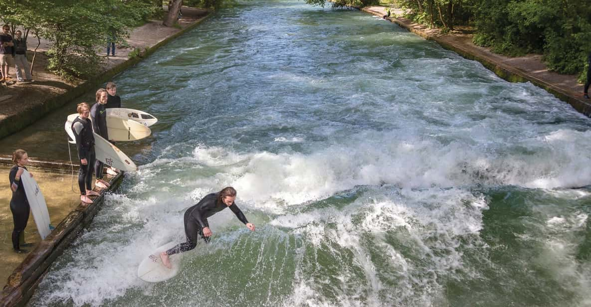 Munich: Eisbachwelle River Surfing Experience