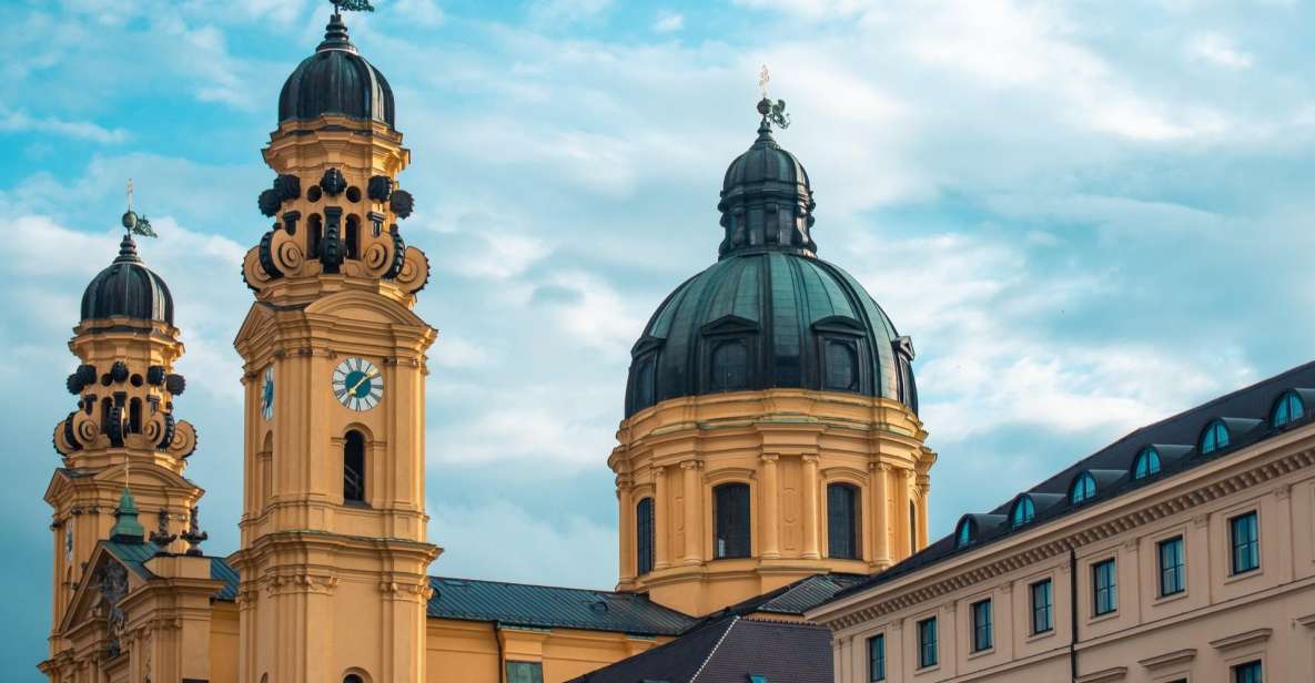 Munich: Private Exclusive History Tour With a Local Expert