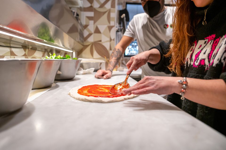 Naples: Authentic Neapolitan Pizza Making Class