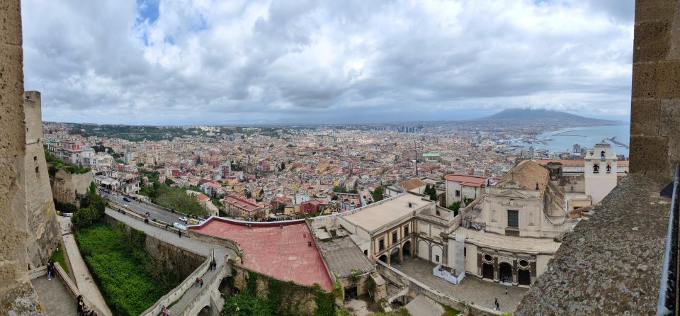 Naples Contrasts and Panoramic Walking Tour