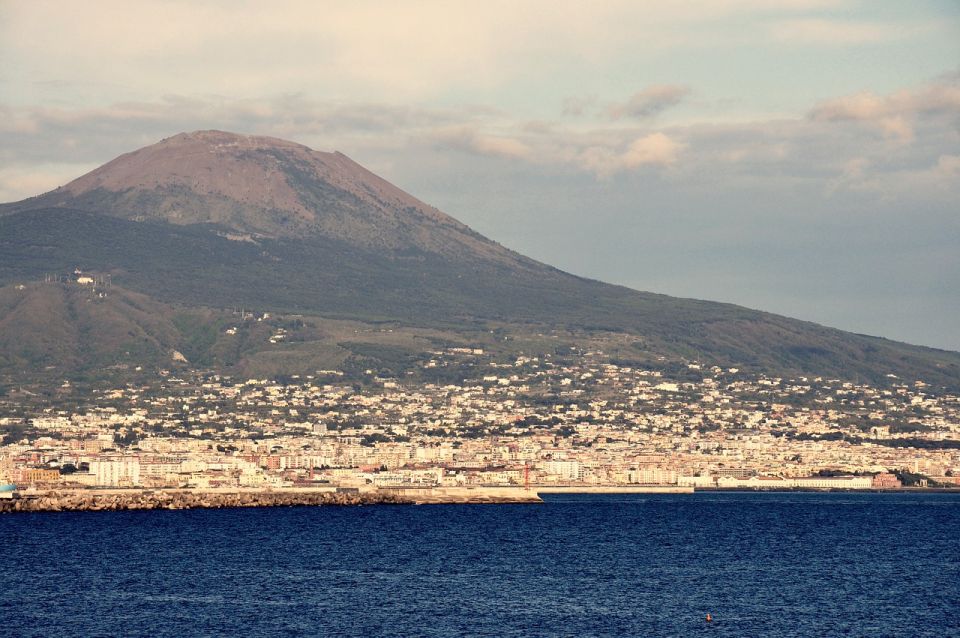 Naples Private 4-Hour Walking Tour - Spaccanapoli Street Exploration