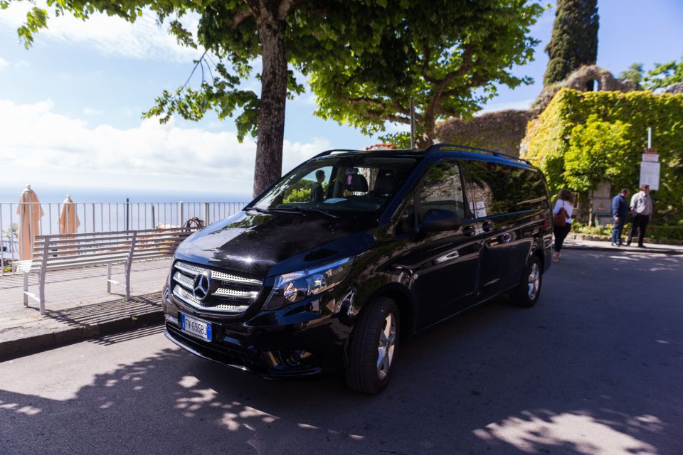 Naples: Private Minivan Transfer to or From the Amalfi Coast