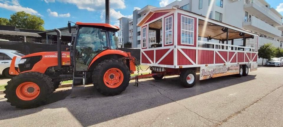 Nashville: Guided Hayride Tractor Ride and Sightseeing Tour