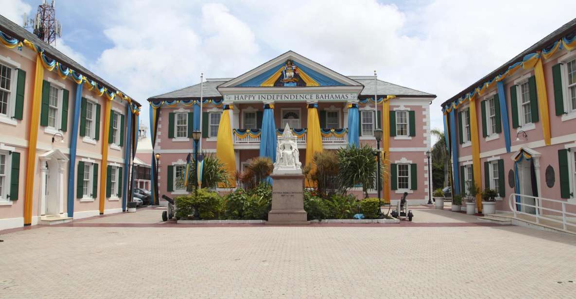 Nassau: Cultural Walking Tour of Downtown Nassau Attractions