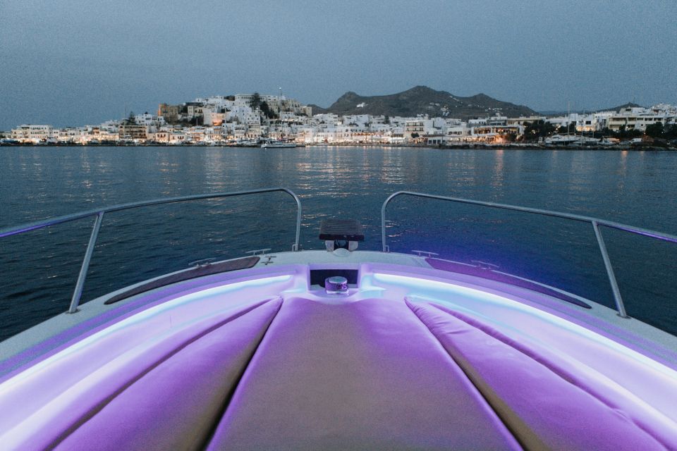 Naxos: Private Sunset Boat Tour With Fruit and Champagne