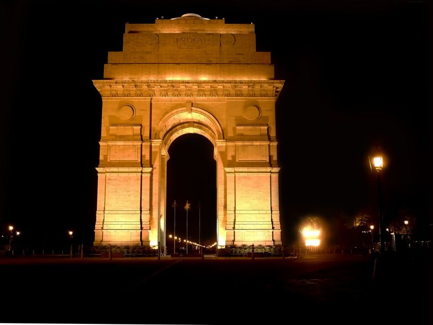 New Delhi: Guided Night View Tour of New Delhi