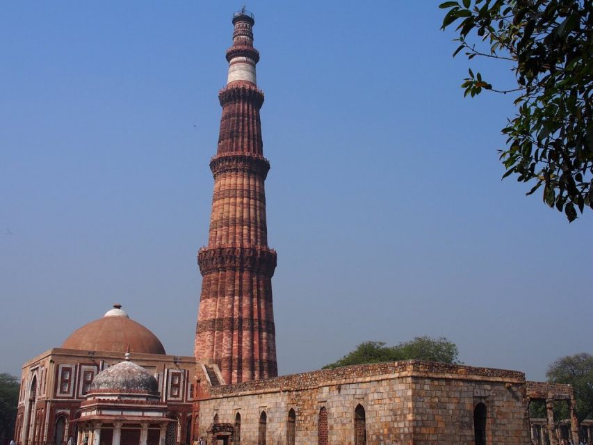 New Delhi: Qutub Minar Skip-the-Line Entry Ticket