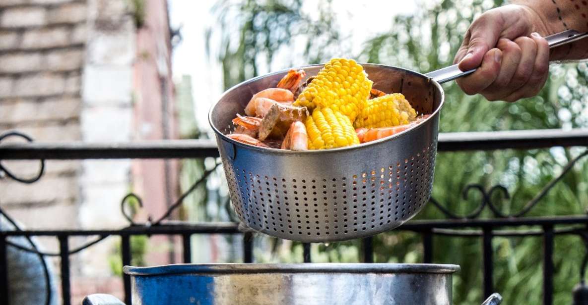 New Orleans: Shrimp Boil Experience in French Quarter