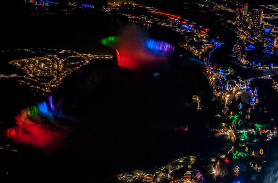 Niagara Falls, Canada: Nights & Lights Helicopter Experience