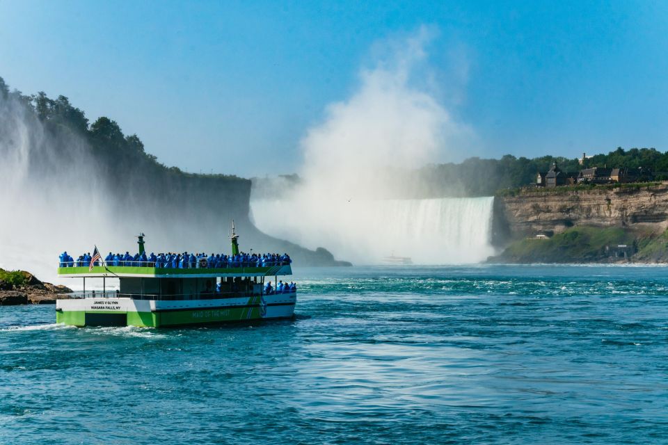 Niagara Falls USA: Cave of the Winds & Maid of the Mist Ride