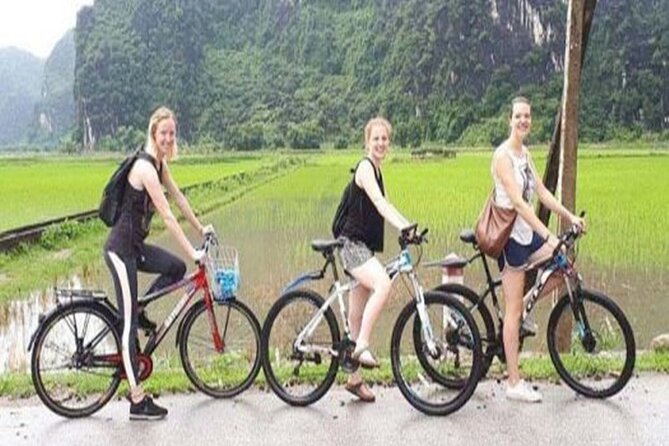 Ninh Binh Full Day Tour to Hoa Lu Trang An Mua Cave Small Group