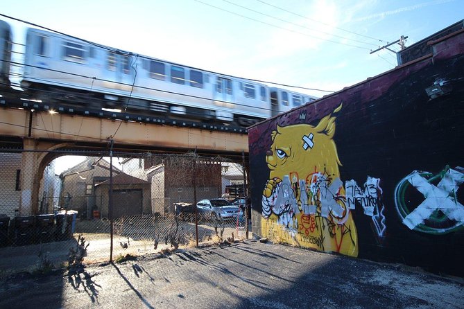 Offbeat Street Art Tour of Chicago: Urban Graffiti, Art, and Murals - Tour Overview