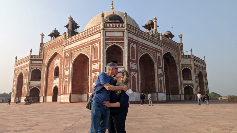 Old and New Delhi: Full-Day Private Tour With Tuktuk Ride