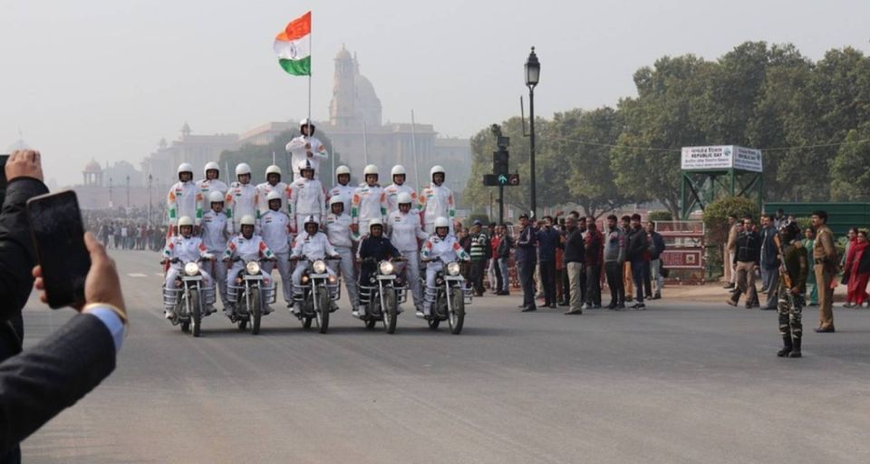 Old and New Delhi: Private UNESCO Sightseeing City Tour - Transportation and Logistics