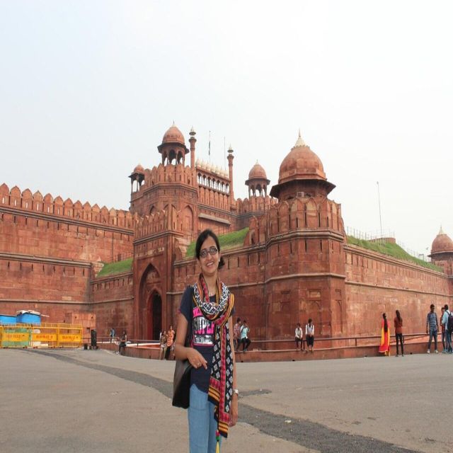 Old Delhi: Red Fort, Jama Masjid & Chandni Chowk by Tuk Tuk