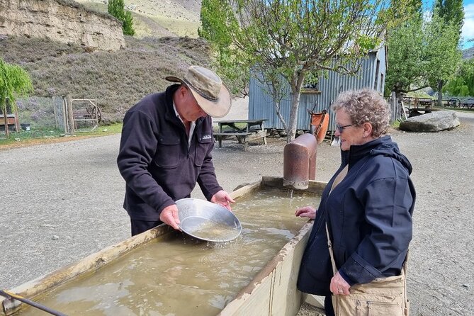 Old Gold Trail Tour With Gold Panning